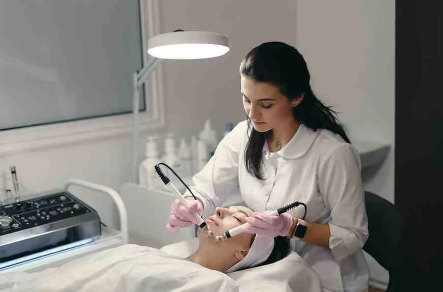 Cosmetic & Reconstructive